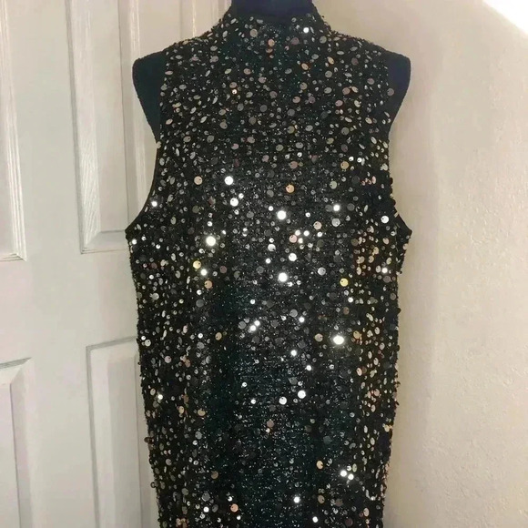 VENUS Sequin Mini Dress - Picture 3 of 16
